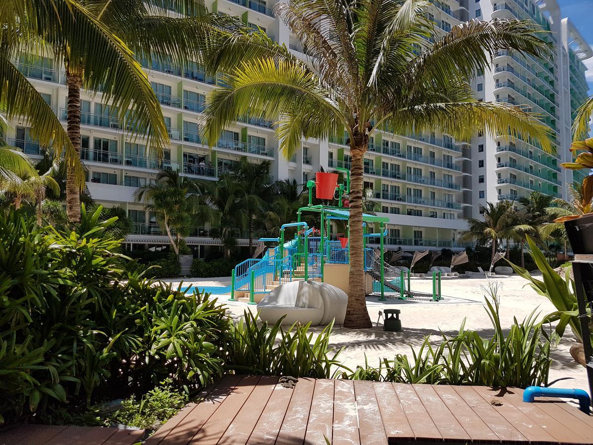 Azure Tropical Paradise Manila Exterior foto